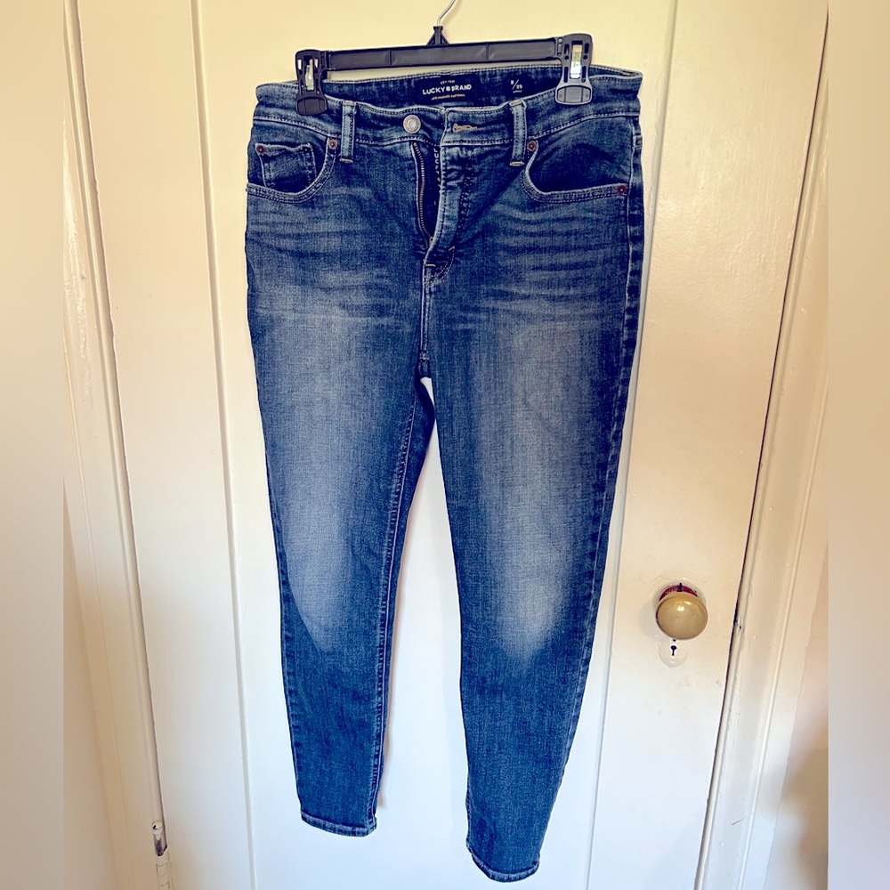 Lucky brand cropped skinny size 29 / 8